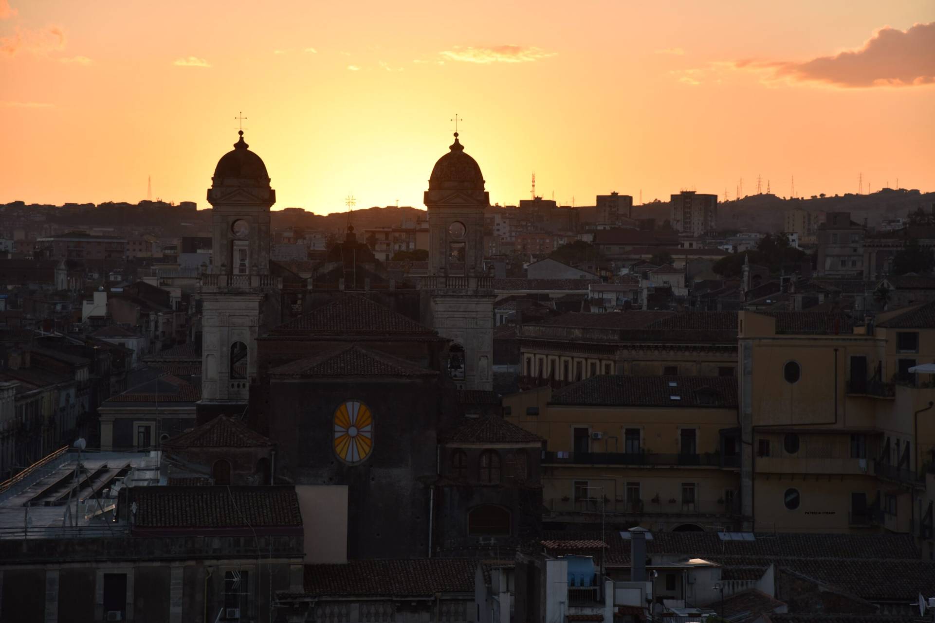 tramonto-con-vista-su-catania