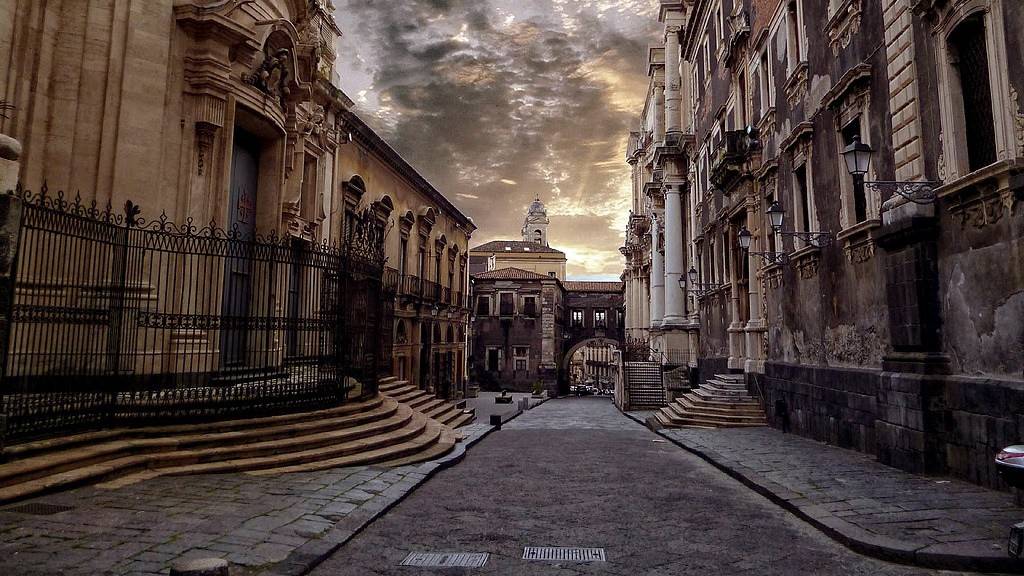 via-crociferi-catania